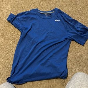 Men’s Nike dri fit shirt